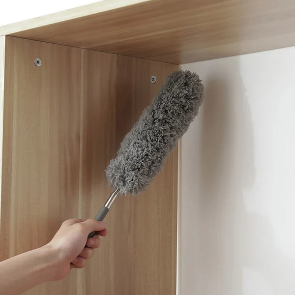 EXTENDABLE CLEANING DUSTER