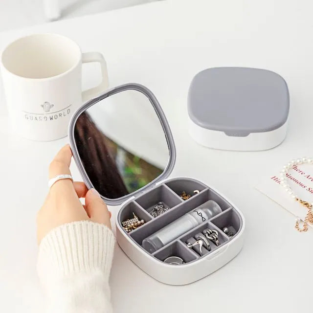 PORTABLE MINI JEWELLERY BOX WITH BUILT-IN MIRROR